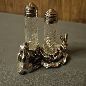 Arthur Court Bunny Patch salt and pepper set